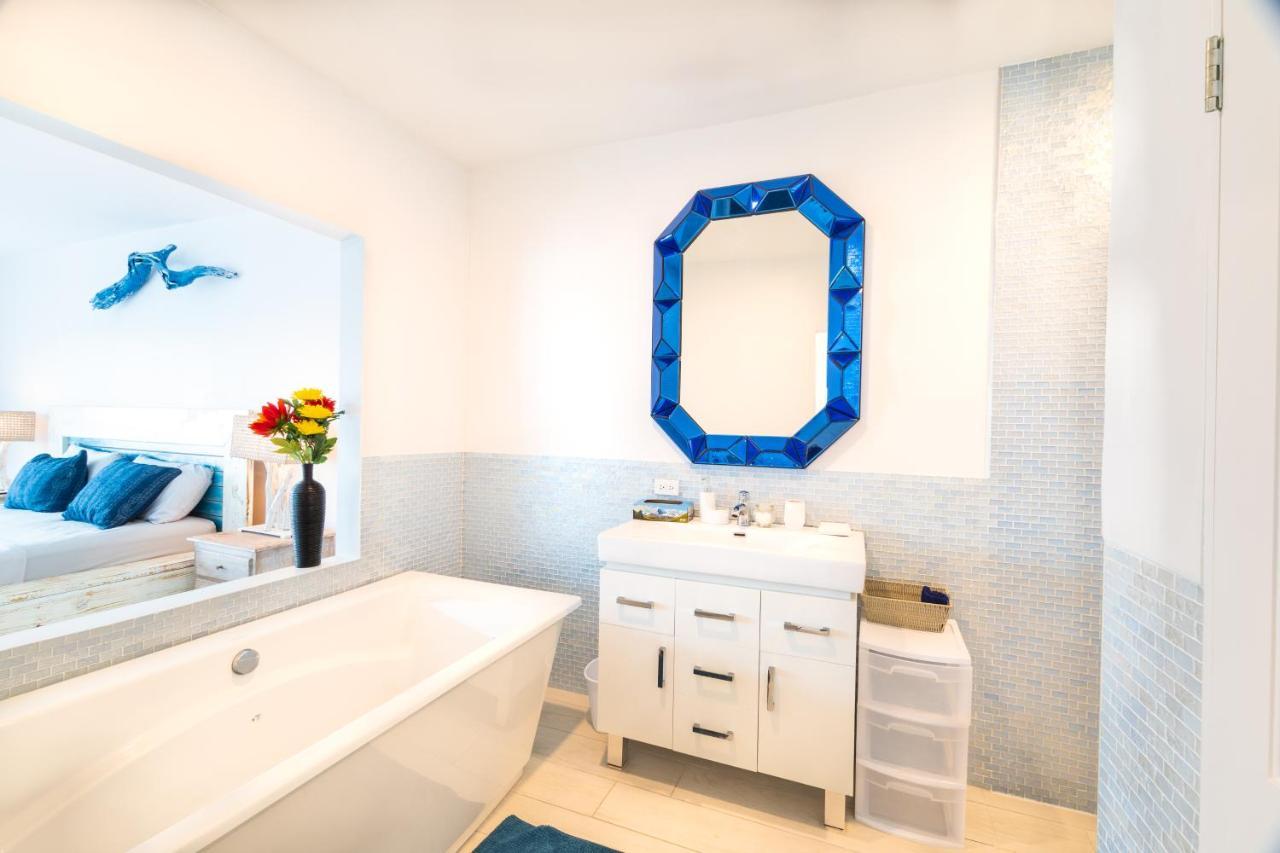 Caprice 9 - Oceanfront Villa - Gated Community With Pool Nassau Exterior foto